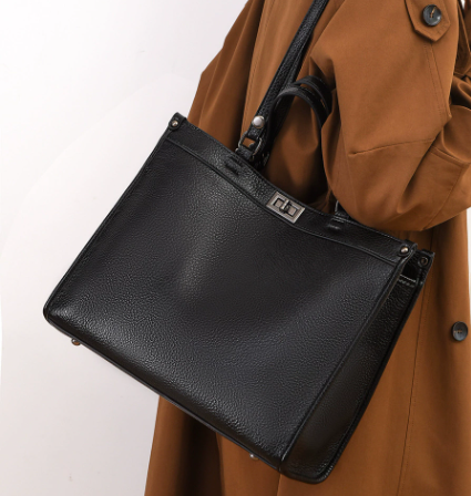 Esluxy Luxury Packaging and Shipping